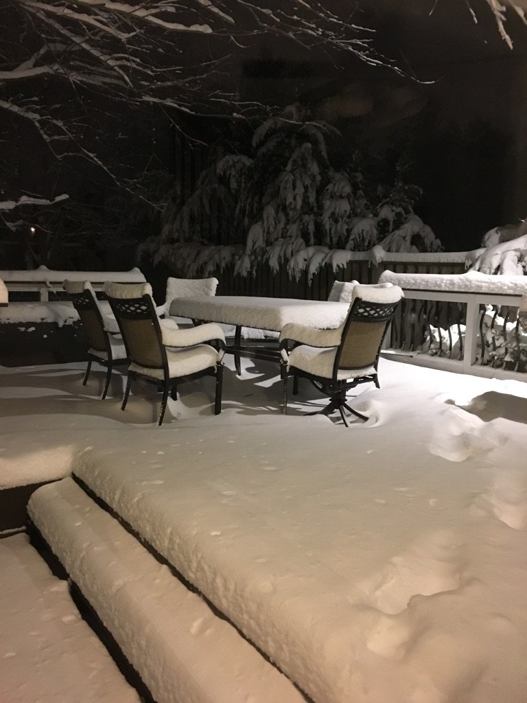 erininnashville's tweet photo. Night had fallen in the frozen north. #Hendersonville #orCanada https://t.co/gvNRXWDFUE