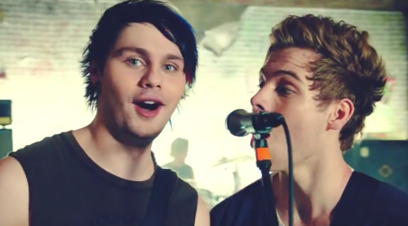 5secondzofbella's tweet image. #LoopOff5SOS good girls are bad girls that haven't been caught...