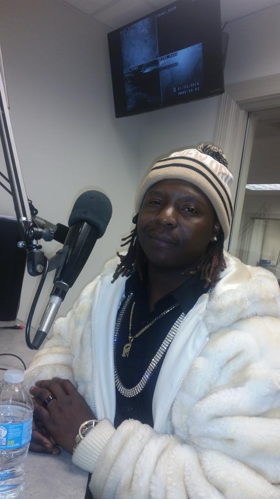 Live getting it in @1057THEBEAT <a href="/DJCoryMoe601/">Cory Gibbs</a> <a href="/JIGGAJT601/">JIGGA JT</a> <a href="/HeartfeltKkells/">Mark Kelley</a>