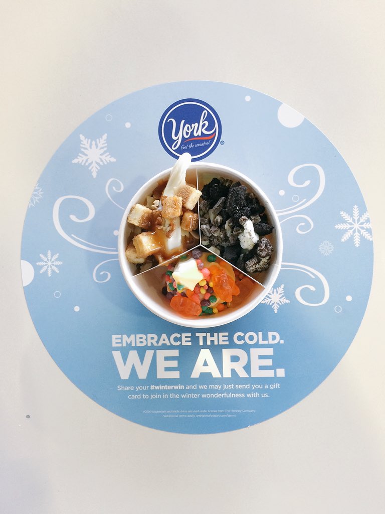 UptownFroYo's tweet photo. Come have an after dinner snack with us https://t.co/6tReHmURuo