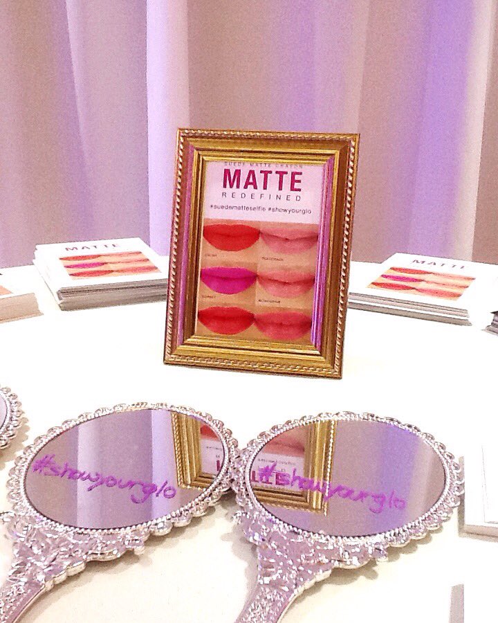 gloskinbeauty's tweet photo. We're at the #altsummit conference tonight! Attendees, stop by our mini party at 7! ๐ #altwinter2016 #showyourglo https://t.co/yHtM0EzQJx
