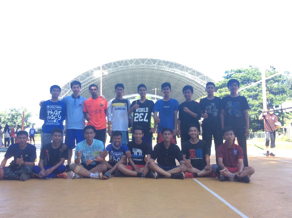 Aktimasi2016's tweet photo. Hasil akhir pertandingan volly putra @THEO13ROMINE 2 - 0 @FFUH_2014 
Salam #aktimasi2016 https://t.co/QuSX8OWPis