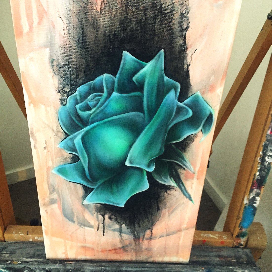 kkupskay's tweet photo. #Rose Sneak Peek https://t.co/tzZR5uw7Zk