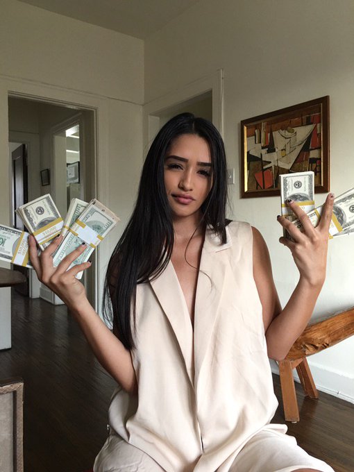 today https://t.co/zuQLWyKdEt