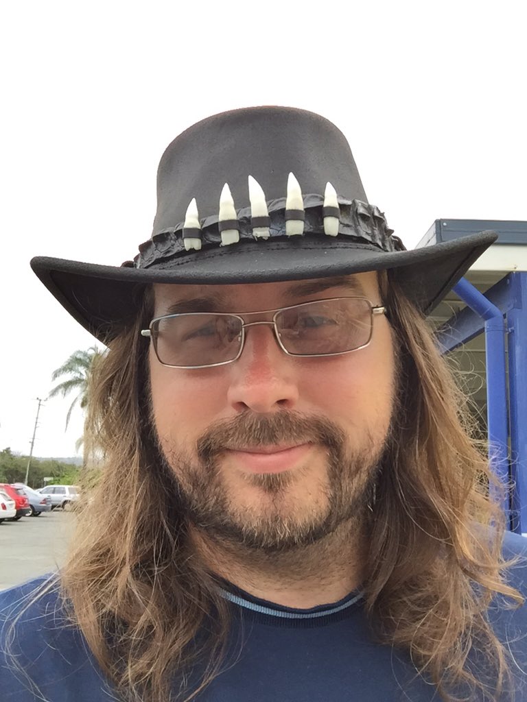 CelticWarrior_3's tweet photo. Got me a bush hat!! #aussiejack https://t.co/NeIKI8KmfT