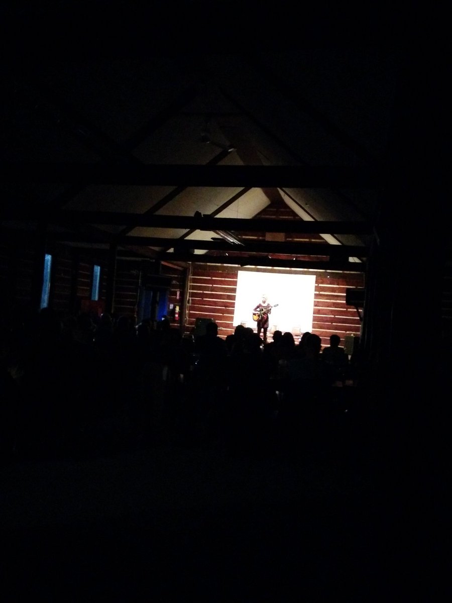 TheJokeBoxLive's tweet photo. Amazing crowd tonight at #MapleValleyComedy ! @tremblay_laura rocking the mic ! #MapleValleyClub in @tinytownship https://t.co/oUdGEJXmjY