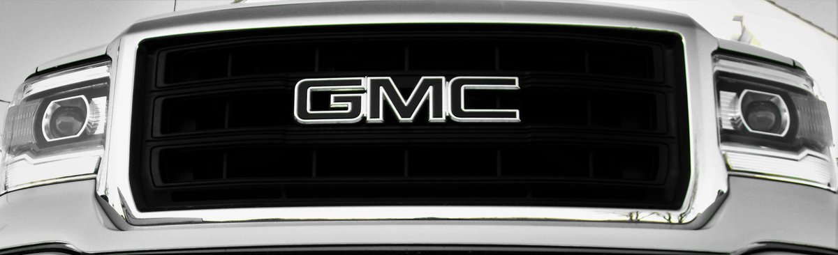 markvoth1's tweet photo. Fun with the camera! #ThisIsGMC https://t.co/iWT8KNiC8v