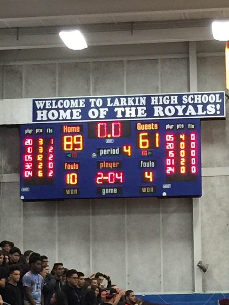That's right!  Larkin Royals rule!