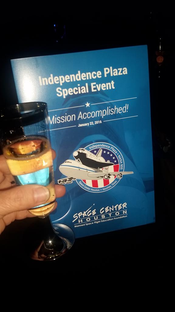 GodspeedDiscvry's tweet image. As we walked out to #IndependencePlaza, we were given champagne for the upcoming toast.