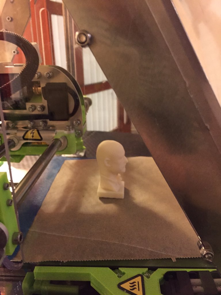 hackformaten's tweet image. Chocolate sculpture from the 3D printer