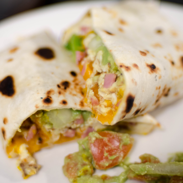 nibblesokc's tweet photo. @_MandieLand_ Oh well i suppose thats..... OH DAMN THATS A BREAKFAST BURRITO. All of this can soon be yours, Mandie. https://t.co/bfyoli6RQ6