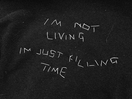 Kentztty's tweet image. "I'm in hell now."