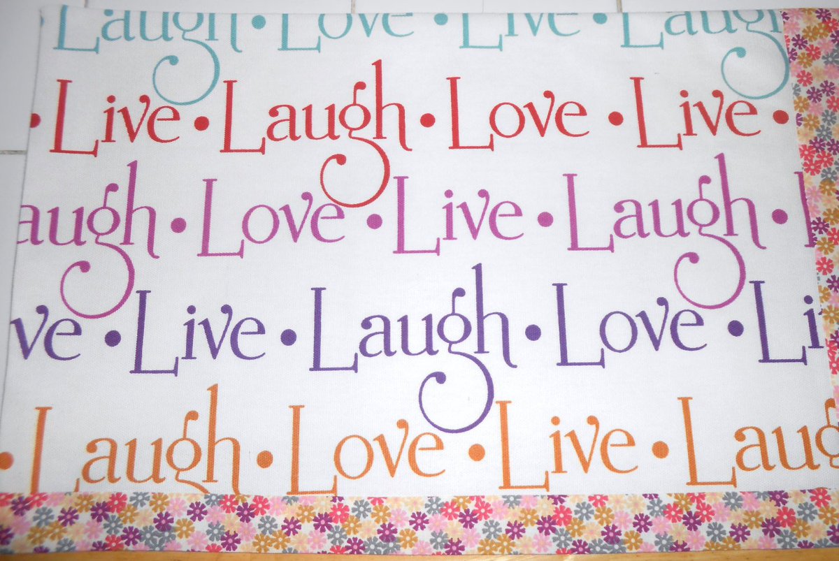coldstreamcraft's tweet image. Live Laugh Love, 4pc Placemat Set tuppu.net/d471592b #Etsy #SpringTableDecor