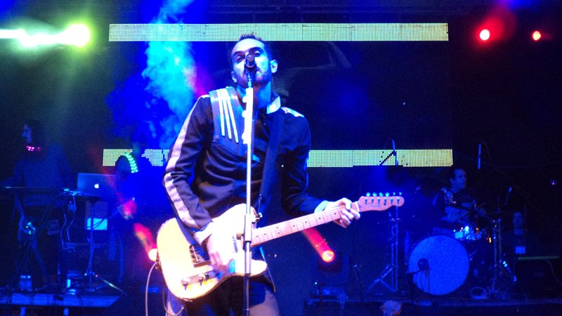 Alehtse's tweet photo. Espectacular II Festival #RockHechoenCasa con @LuisIran y @famasloop <3 https://t.co/odN1lTJ9wP
