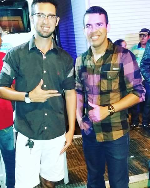 jonata_maceio's tweet photo. De ontem com meus Brothers @AlexFest e meu irmão Givaldinho no show da mais apaixonada do Brasil @banda_fascinio https://t.co/qgi9PX1tuQ