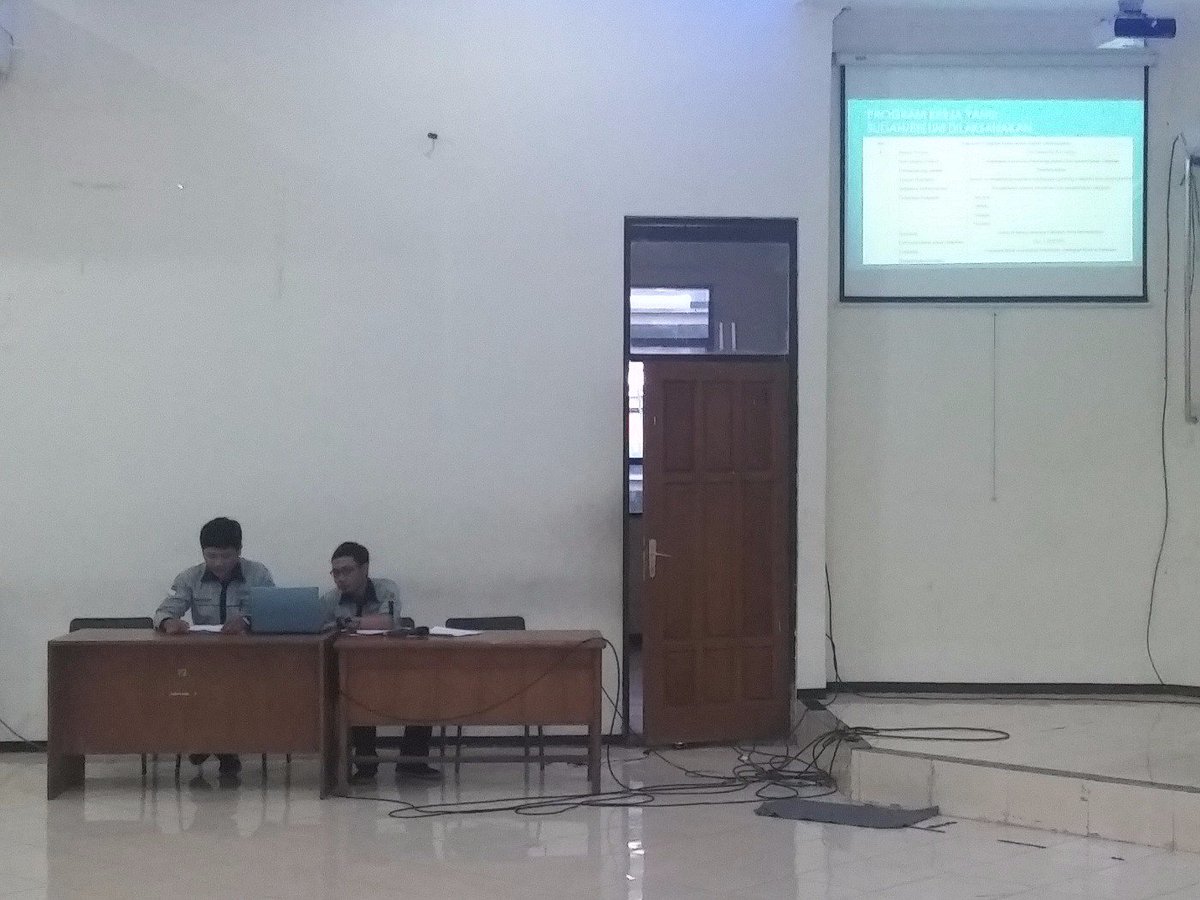 (Now) Penyampaian Laporan Akhir Kepengurusan dari Kementerian Sosial Masyarakat BEM FIA UB 2015.