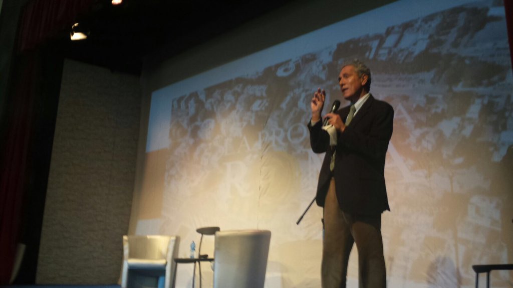 laprossimaroma's tweet photo. #Rutelli a #LaProssimaRoma nel giorno di #Ostia, territorio meraviglioso da restituire alla legalità e ai cittadini https://t.co/Y7gjdzqAV0