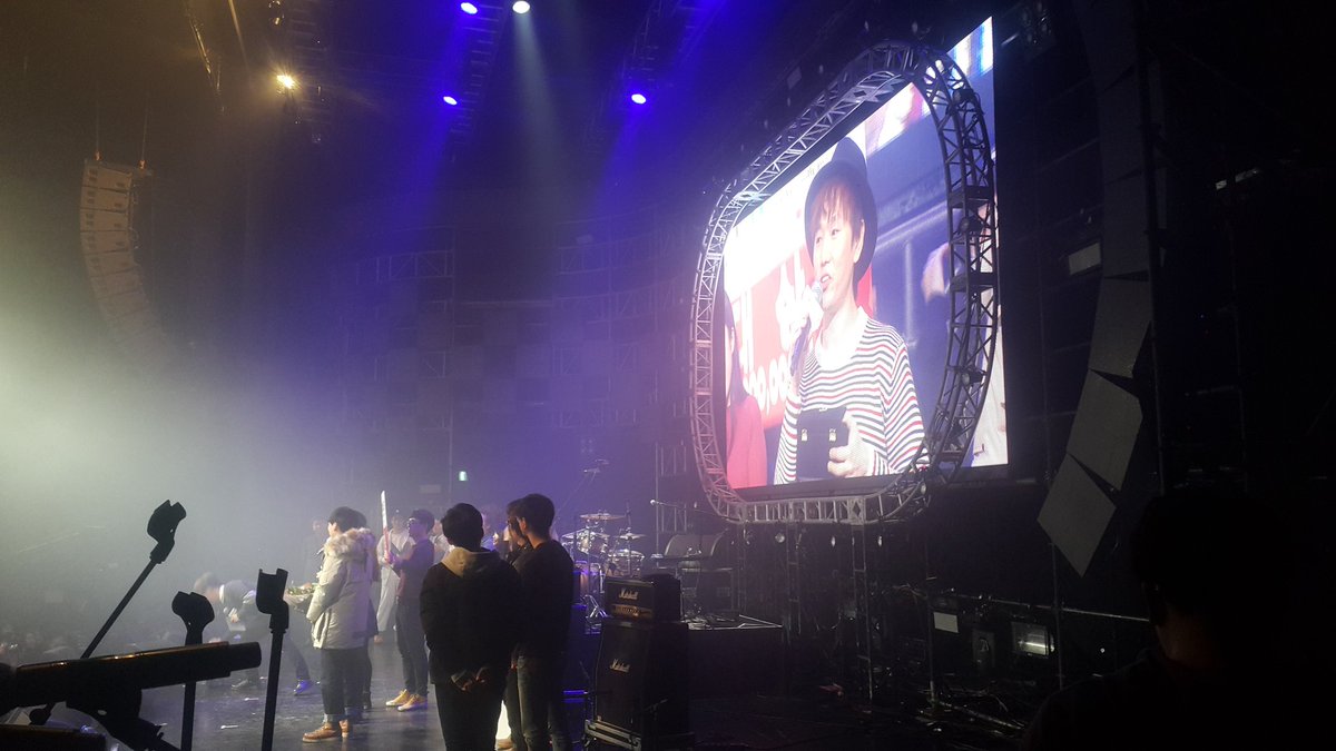 케이루키즈!!!!!!!
보이즈인더키친이 대상을 수상했습니다!
정말 감사합니다!
앞으로도 보내주시는 응원에 실망시키지않고 열심히하겠습니다 감사합니다