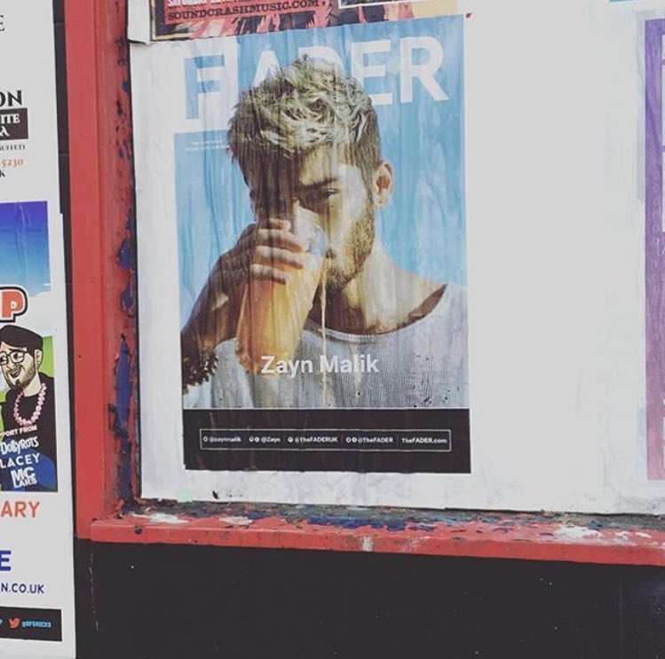 TheZarryNews's tweet photo. #IG | thefader: "🔎🔎🔎 Zayn #FADER101 #FADERSpotting in London 🇬🇧🇬🇧🇬🇧" https://t.co/rrLxSgUBVN