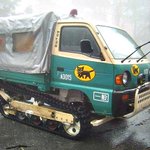 豪雪地帯のクロネコヤマトの車体が完全装甲車な件!