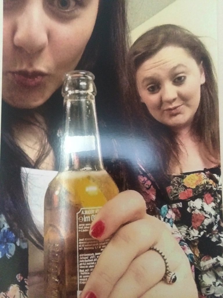 juicy_who's tweet photo. Happy birthday @jesssskenny ! Hope you have an amazing day now you can experience the true America, love you lots xx https://t.co/BK9EtXomtv