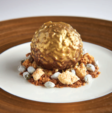 RELISH_COOKBOOK's tweet photo. Go Gold with INSPIRATION OF ‘FERRERO ROCHER’ @theGrandYork & @craig_atchinson https://t.co/pjh7kabrxR #Recipe #NEY2 https://t.co/hm3kG7gK20