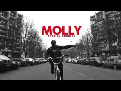 HHTops's tweet photo. IXZO - Molly sur https://t.co/swgDfyABxF #ixzo #HHTops https://t.co/lm9hU2RitF