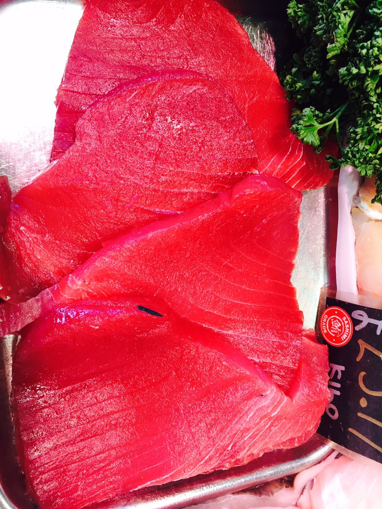 HookedFish1's tweet photo. Goodmorning everyone it's Saturday!! #freshfish #freshmeat #freshbread https://t.co/ISFWrY9h6A