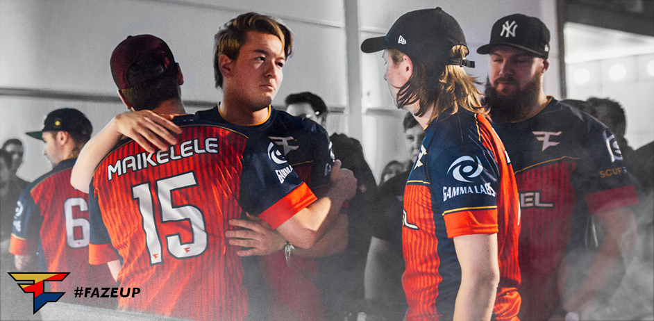 FaZeClan's tweet photo. We're on @DreamHack &amp; in need of a comeback. Watch FaZe vs Luminosity live: https://t.co/Q5WpUtOe0q #FaZeUp https://t.co/oa3slEqj0B