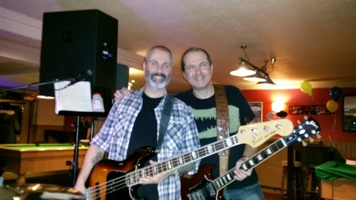 ian_the_drum's tweet photo. My musical heros #razorbacklove https://t.co/OSfmUpDeP0