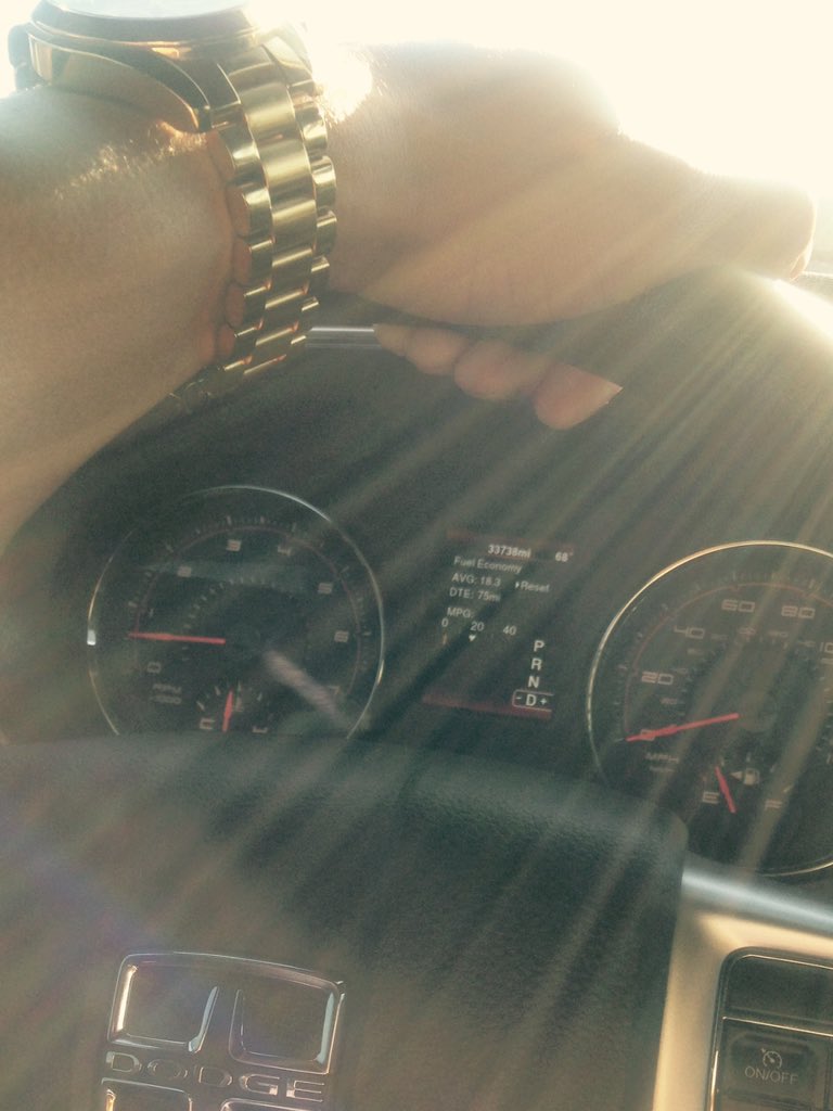 DJZekeATL's tweet photo. really 68 in the A right now #blessed #bdaynextweek #aquarius #charger #realgold #ksuowlsbballgame https://t.co/WY8pq1Betv