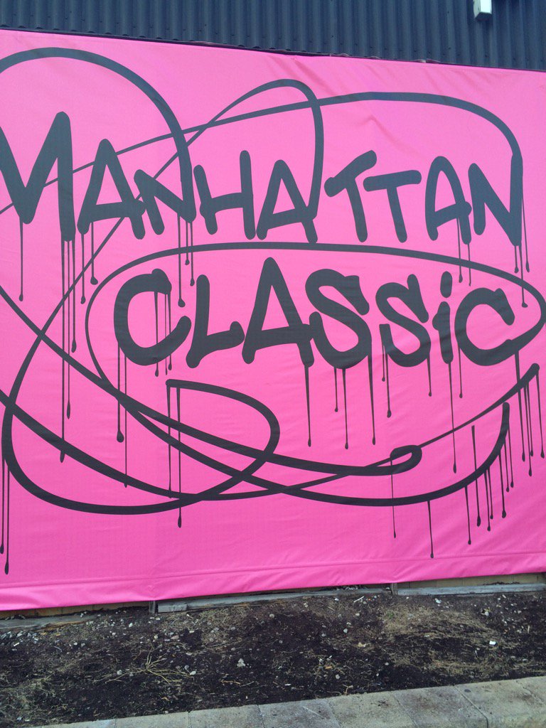 MichaelHillme's tweet photo. "Welcome to New York! Welcome to New York!"
Let's GO, RGA    #ManhattanClassic2016 @RenaissanceGym https://t.co/Hi9QkmPFO6