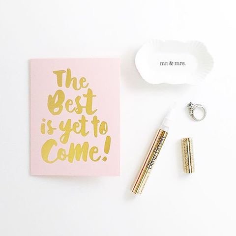 arizonabrides's tweet photo. Know someone who is recently engaged? The Bling Brush is a perfect #EngagementGift! Get it: https://t.co/g5vQK0YZnI https://t.co/oepR3UJWpS