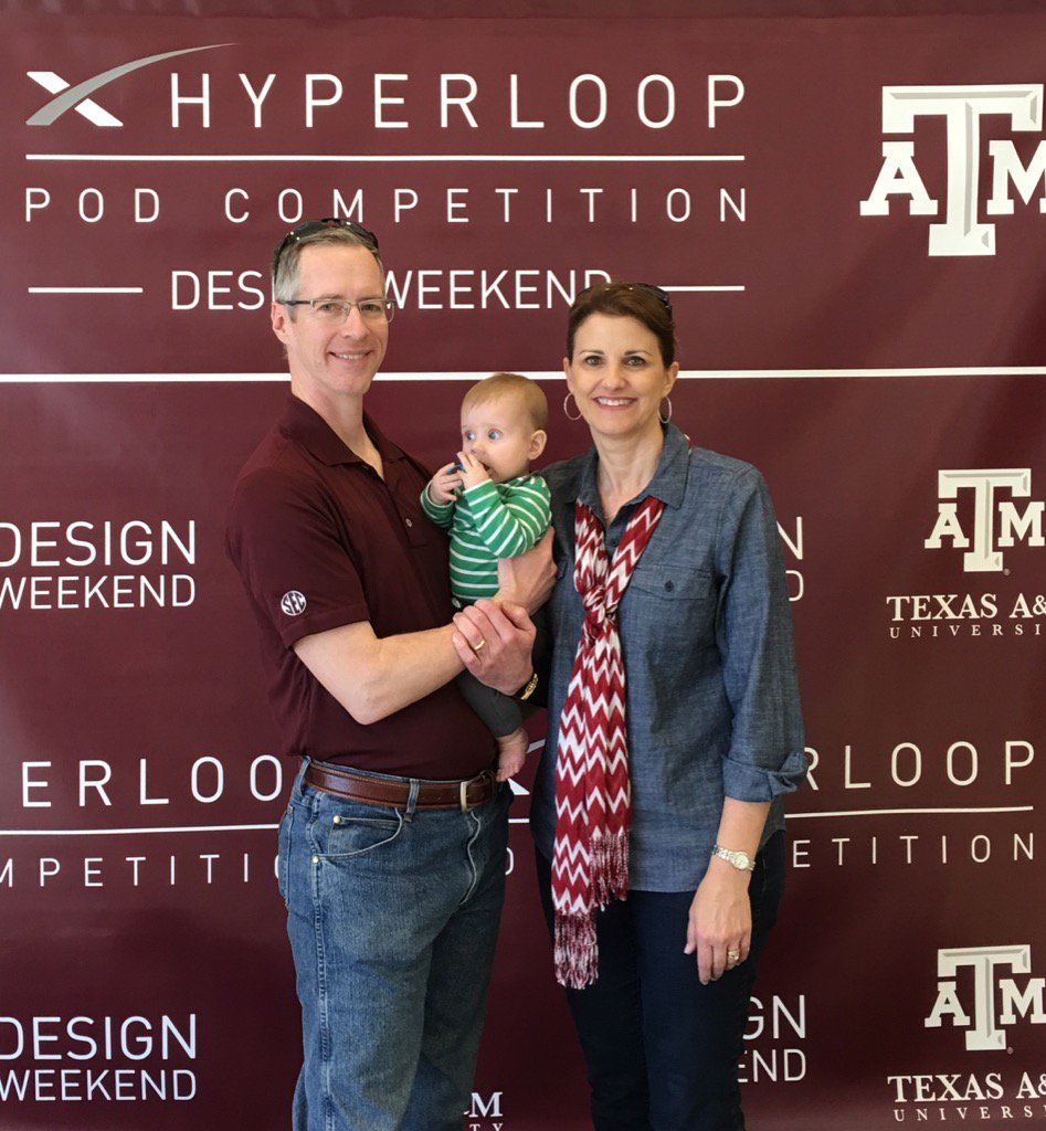 tbenden's tweet photo. Supporting Hullabaloop!@TAMUEngineering #breakapod https://t.co/K6k9DcYoRs