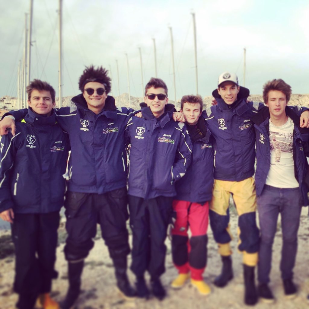 VoileBBAEDHEC's tweet photo. Petit coucou de la CFE à Marseille ⚓️ https://t.co/kJ1mbB5y3y