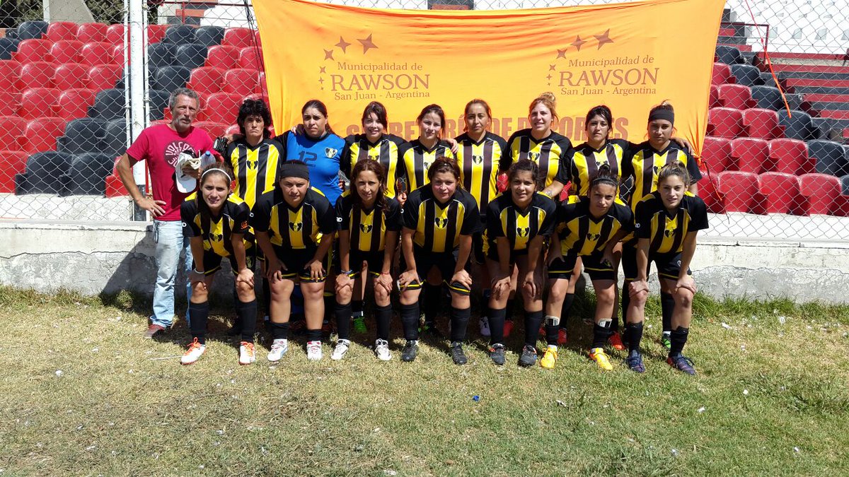 AlmaFC_SanLuis's tweet photo. Ellas ya estan en l Gran Final de la #COPARAWSON-SANJUAN2016.
A dejar tod mañana..estamos a un pasito del objetivo! https://t.co/SHlWTl8SE6