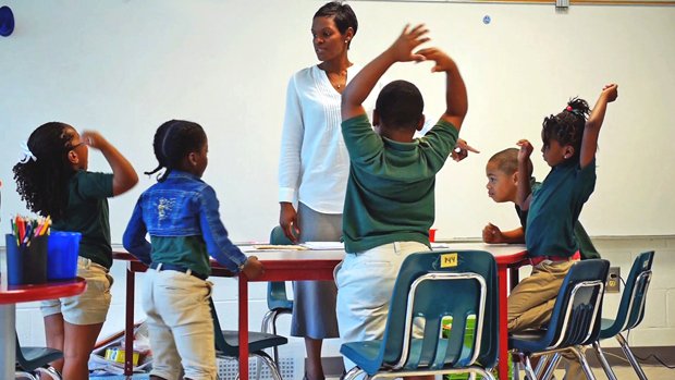 edutopia's tweet photo. Find out how this school destigmatized Response to Intervention: https://t.co/U7fUirUcq8. #RTI https://t.co/KHIAc43uGS