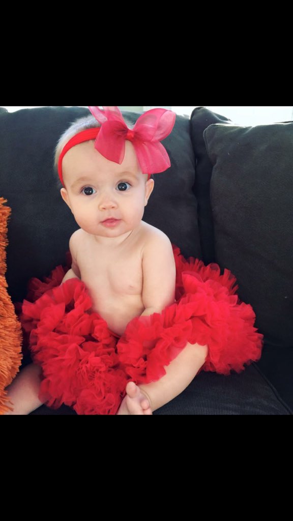 madiinoellee's tweet image. If this doesn't make you smile than idk what does #princesscharlie