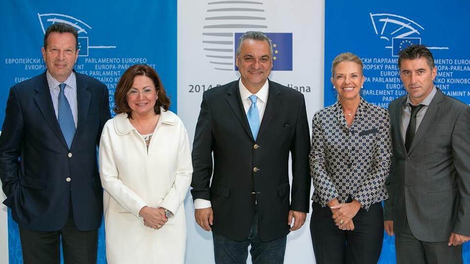 Σύνδεσμος ενσωματωμένης εικόνας