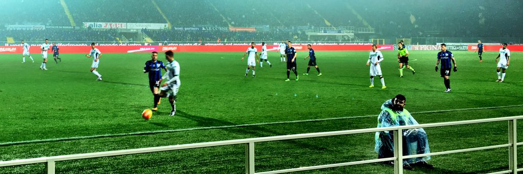 MilenaLazzaroni's tweet image. Che vista dal #PitchView #Atalanta #Atalantasassuolo #ForzaAtalanta ⚫️🔵 con @Atalanta_BC