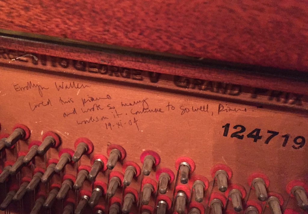 Helena Snowdon tweet media