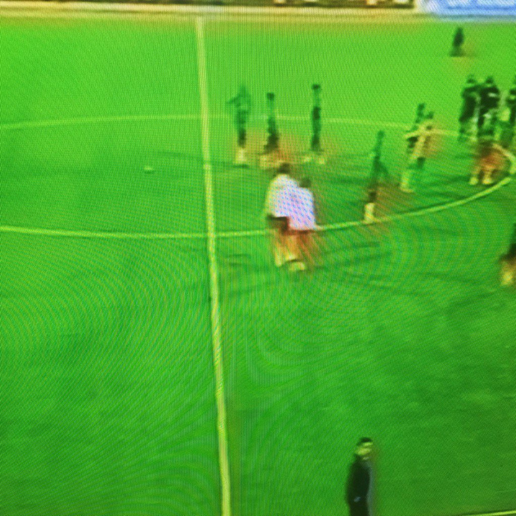 julienpalukucom's tweet photo. La C.I vient de battre le cameroun .Les calculs ds le sport sont importants.Fallait il rencontrer la C.I ou Rwanda? https://t.co/ca2jFJ0fQq