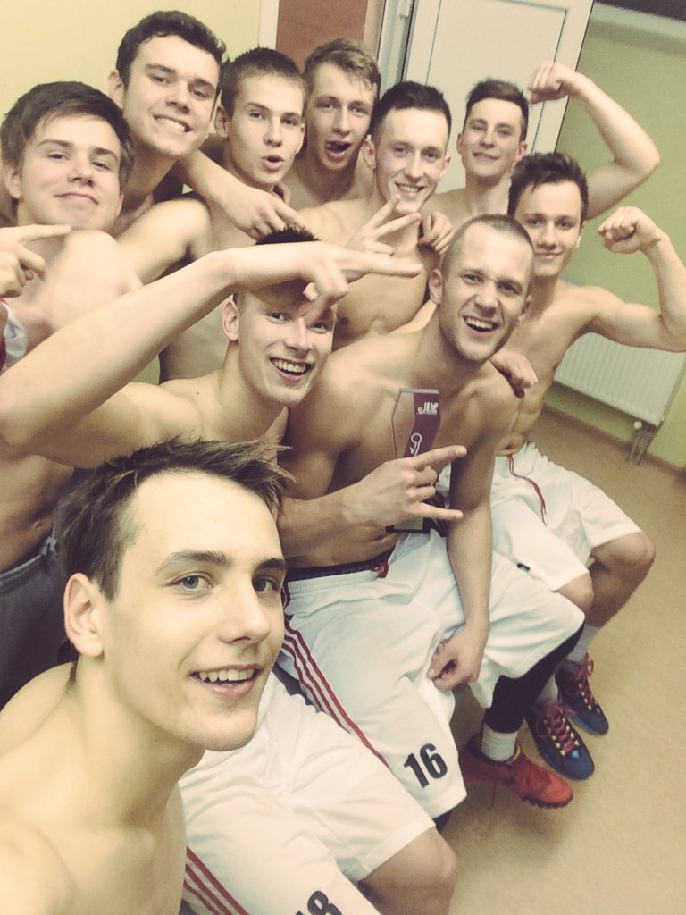 Reinis_A's tweet photo. Svētdien spēle sporta namā pret DSN 15:00 🏀🏀🏀 https://t.co/CHoZ4noEes