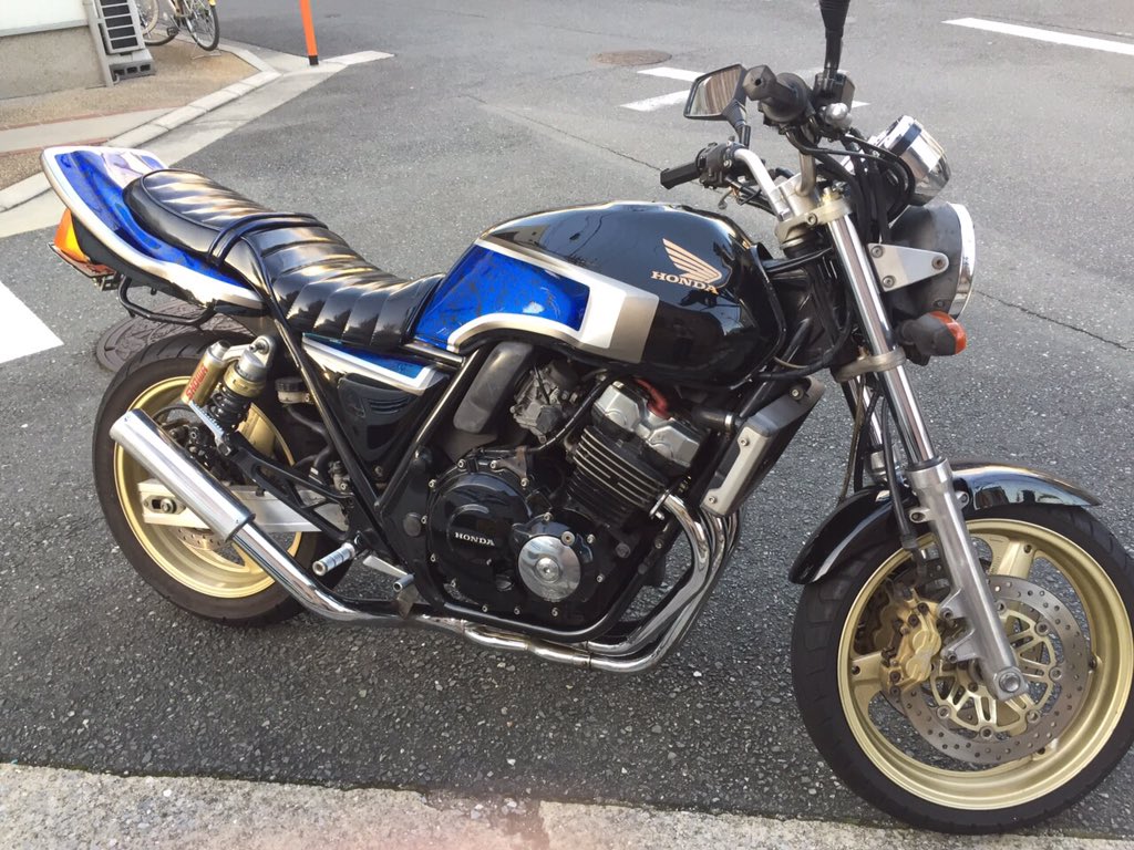 cb400sf チビ三段　HONDA