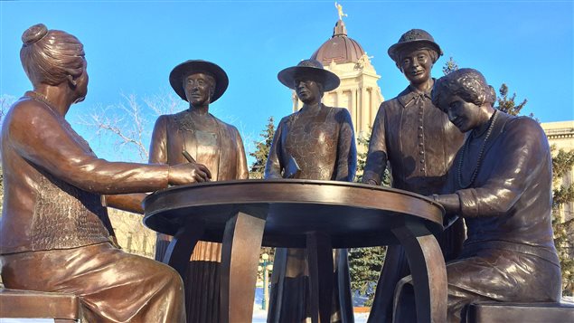 ArnaudDecroix's tweet photo. AUDIO: https://t.co/CJHIsrpFBY
Il y a 100 ans le Manitoba accordait le droit de vote aux femmes
#LSDM #1ervote #MB https://t.co/2JQ8oJXhqv