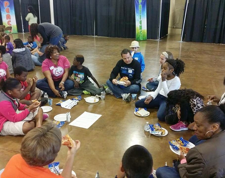 CFimpact's tweet photo. The Belle Glade Life Center was filled today with over 100 volunteers from our Royal Palm … https://t.co/QHci8LAxxk https://t.co/F11ZotRHRK