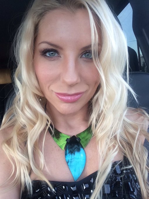 1 pic. Hello Lovers! I've been a busy woman this week???? here's some pics from my world ? https://t