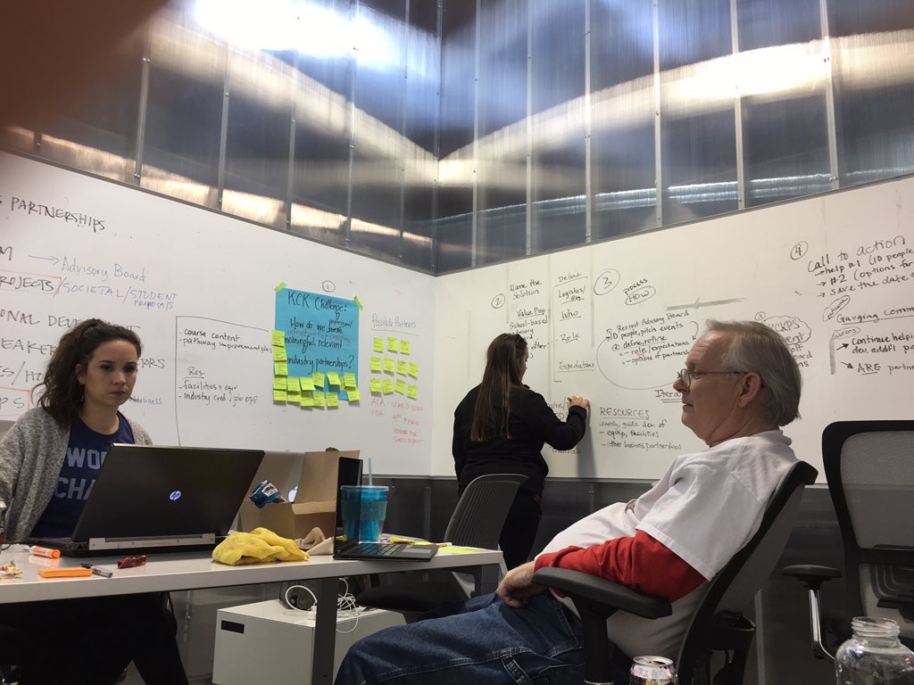 ldouthit's tweet photo. Planning and refining. Pitch preparation. #ReverseEd @TheLeanLab #kcedu #LEANLABTHAT https://t.co/qyhdPRGNo9