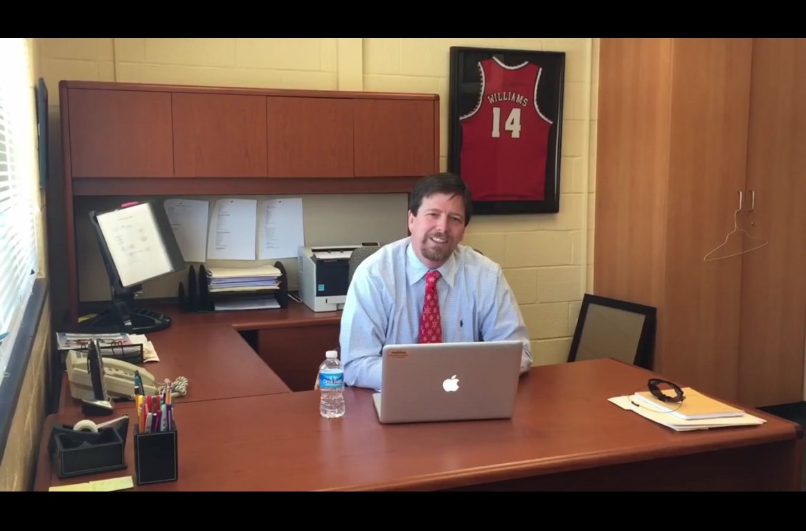 What REALLY Happens At School On A Snow Day dlvr.it/KMP0g0