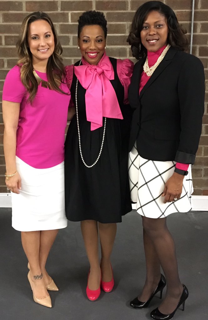 JustJacinda's tweet photo. #pearlsofpurpose with @mrsasyoung @DrNitaEvans @Blackcoal08 @EventsbyLRA https://t.co/1T6RQcguek